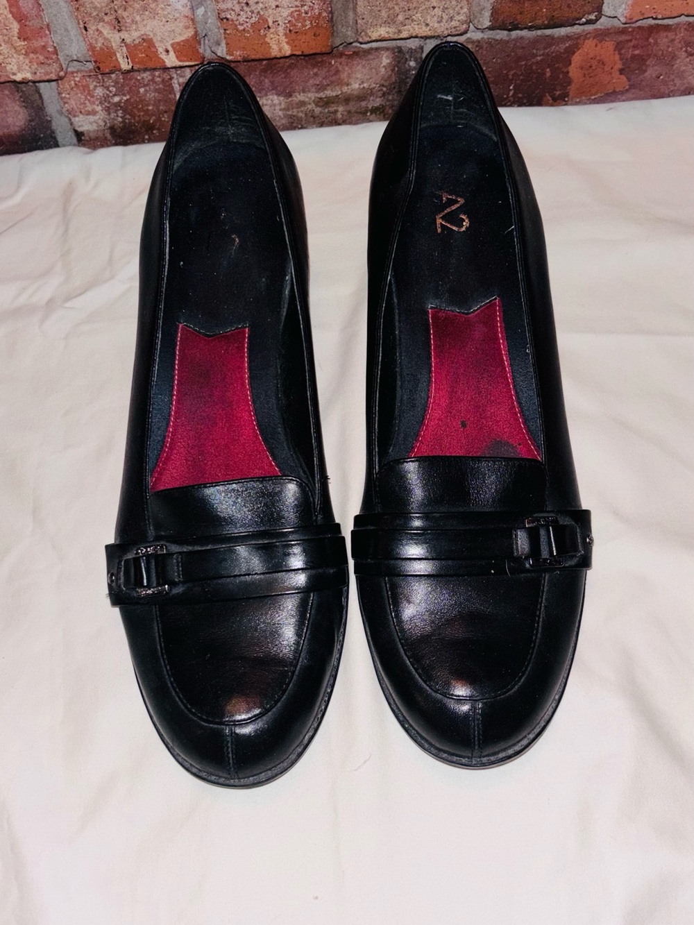 Vintage Leather Kitten Heels Black A2 Buckle size 11